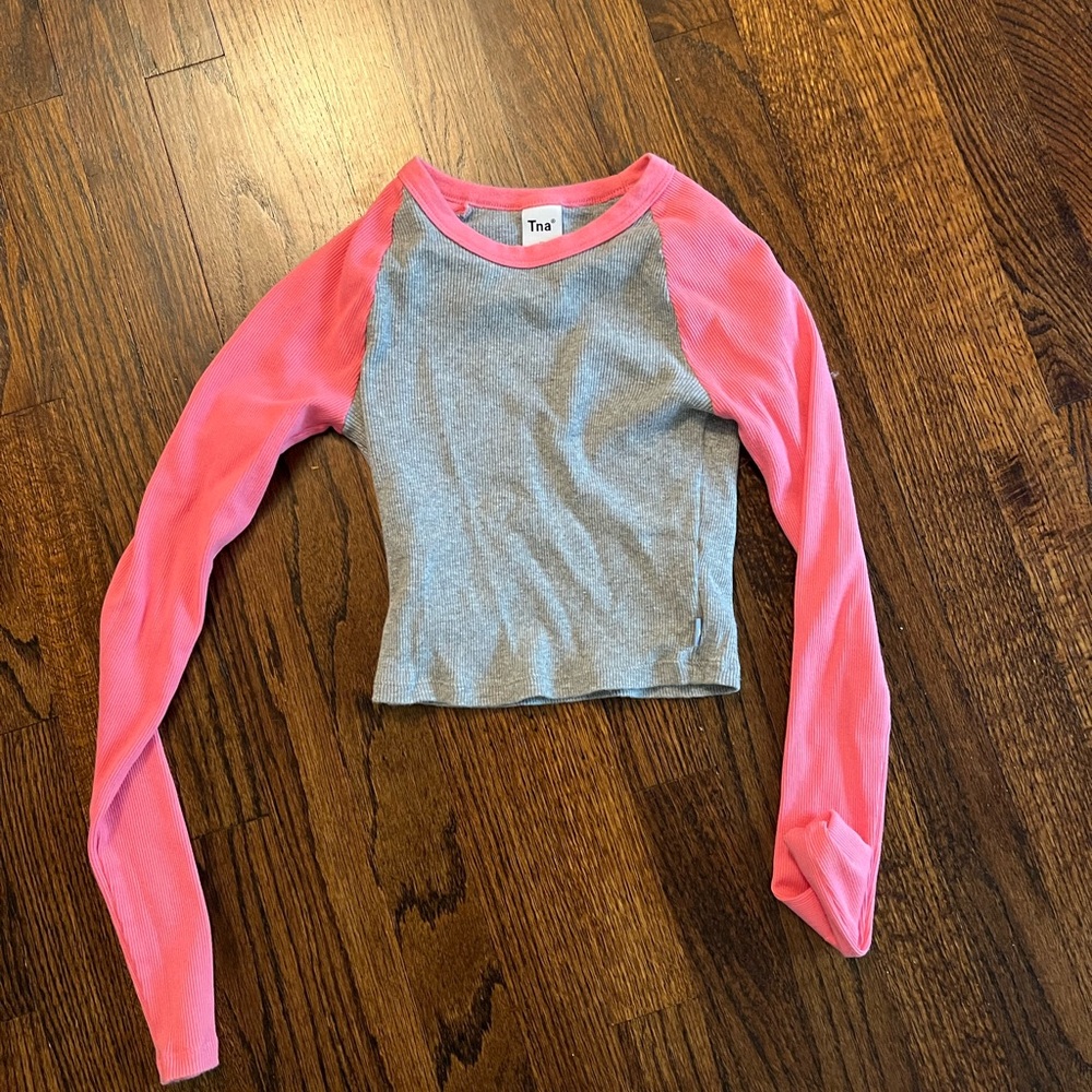 TNA Gray and Pink Long Sleeve Tee Sporty Color Block